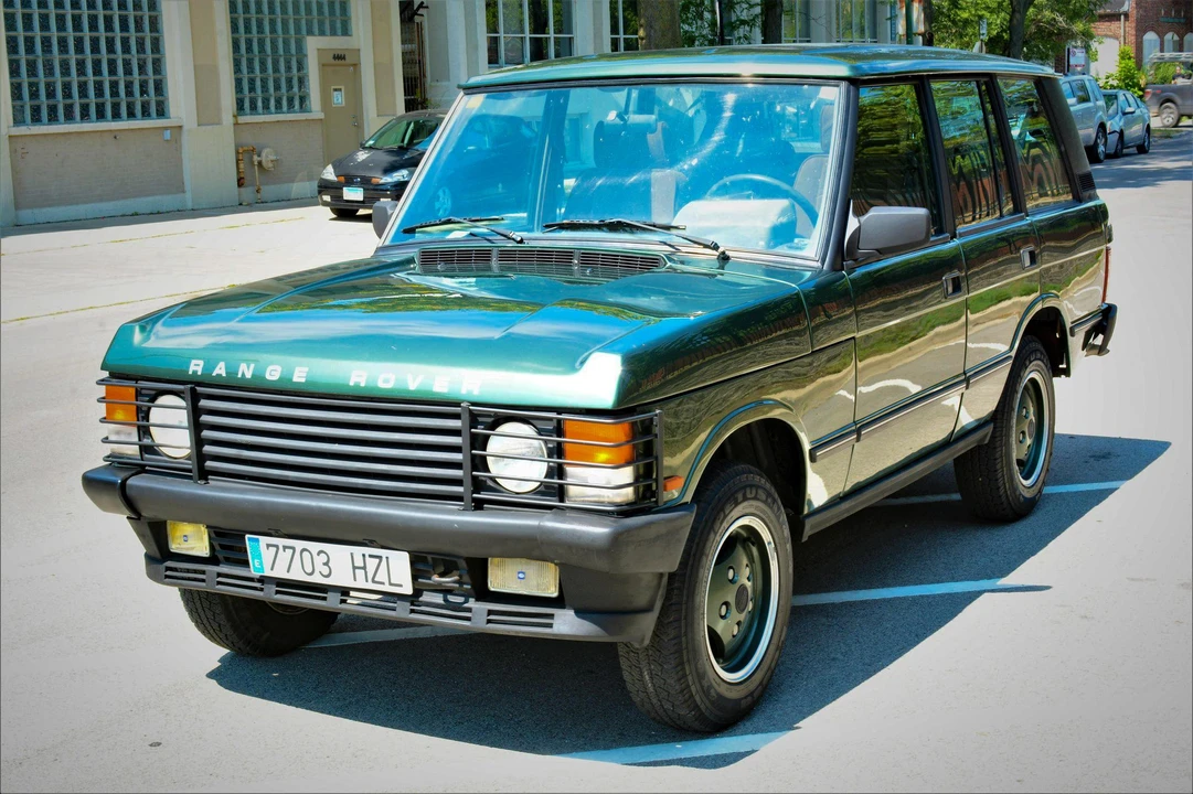 1993 Land Rover Range Rover Classic - Image 10 of 17