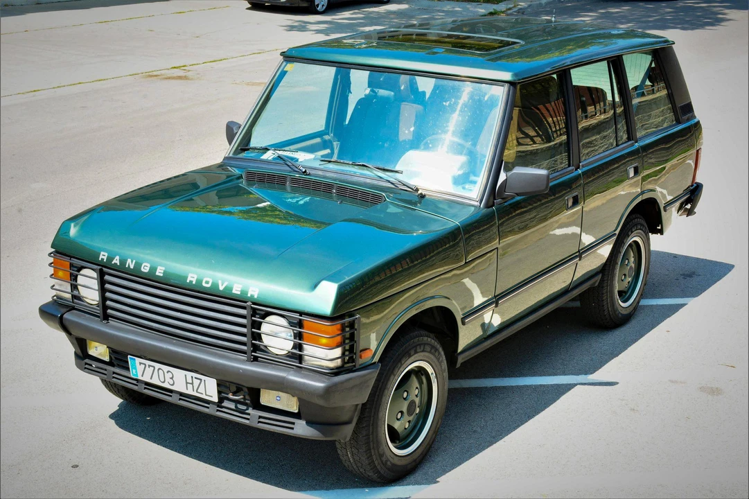 1993 Land Rover Range Rover Classic - Image 11 of 17
