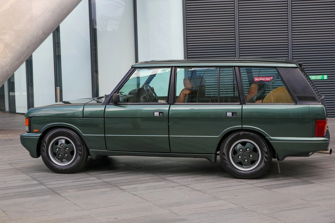 1993 Land Rover Range Rover Classic - Image 17 of 30