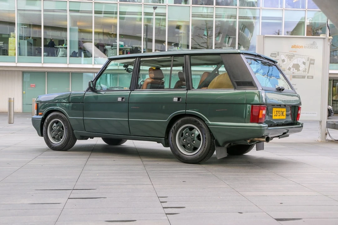 1993 Land Rover Range Rover Classic - Image 8 of 30