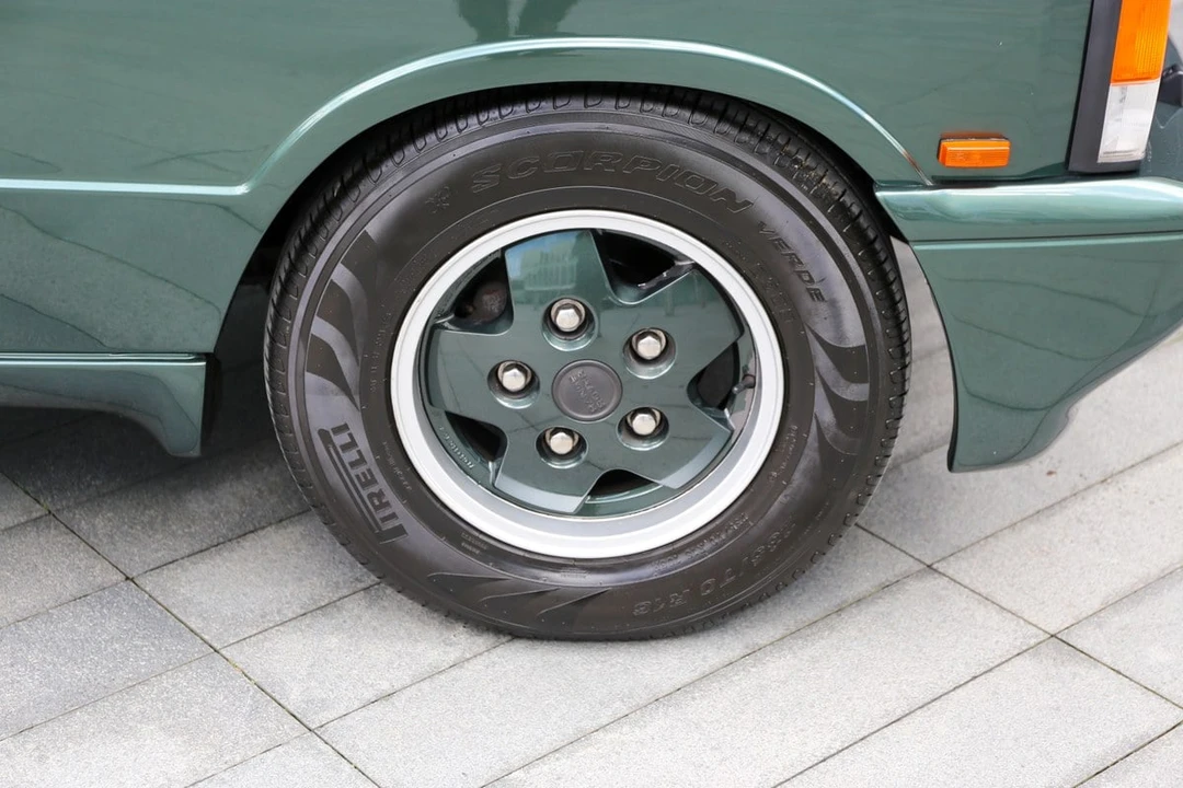 1993 Land Rover Range Rover Classic - Image 25 of 30