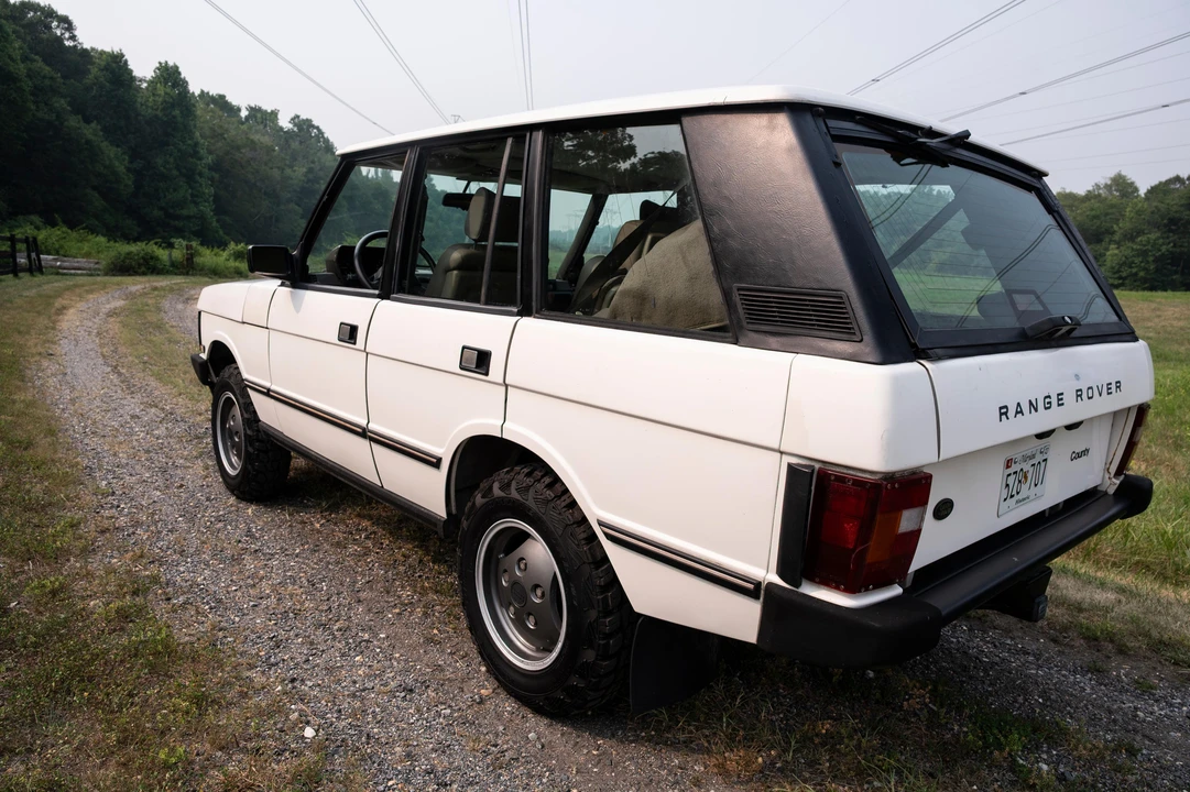 1993 Land Rover Range Rover Classic - Image 9 of 31