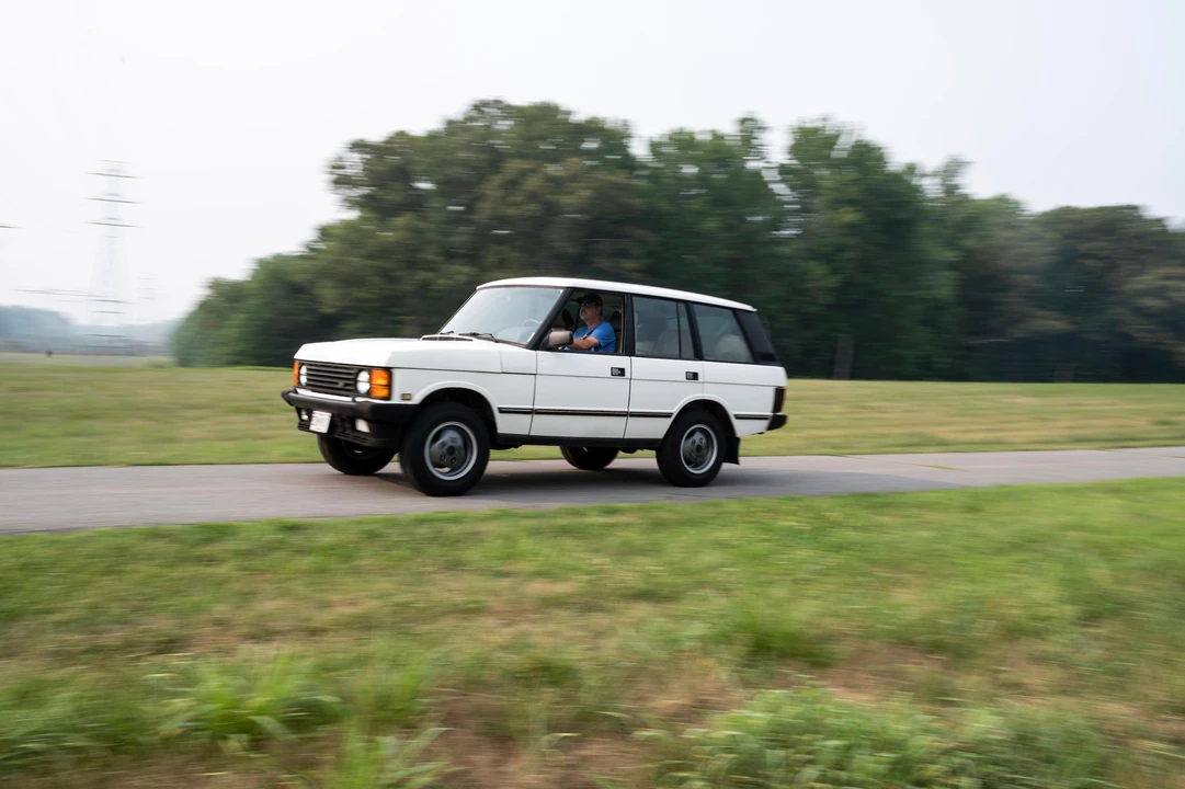 1993 Land Rover Range Rover Classic - Image 13 of 31