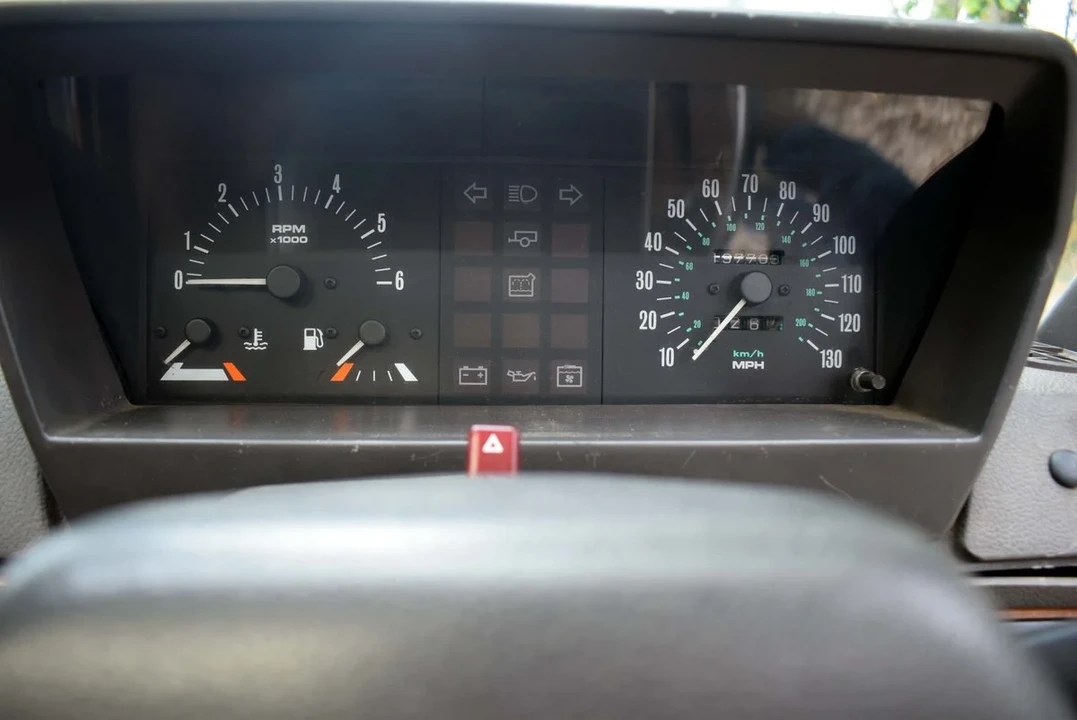1993 Land Rover Range Rover Classic - Image 30 of 30