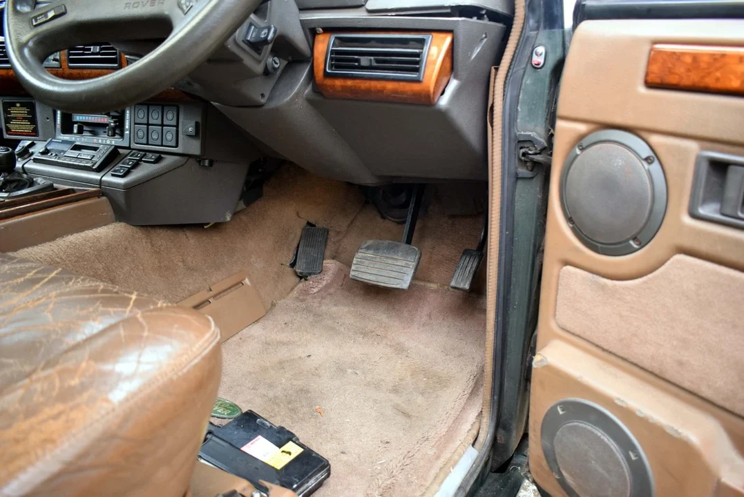 1993 Land Rover Range Rover Classic - Image 23 of 30