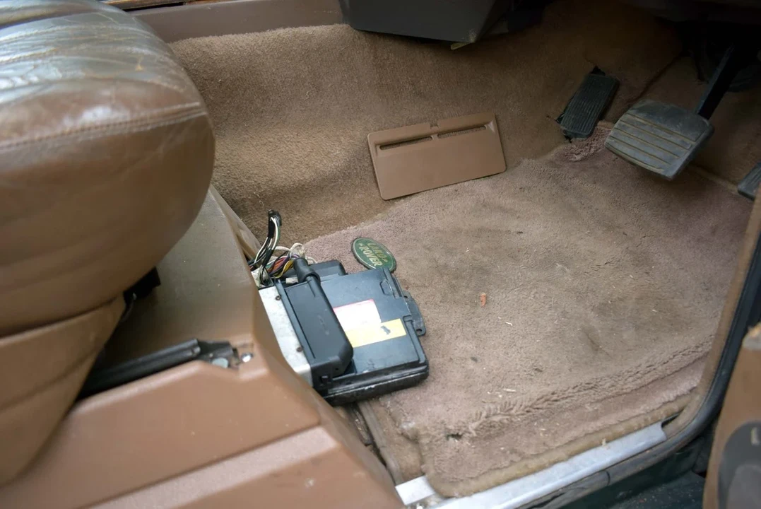1993 Land Rover Range Rover Classic - Image 24 of 30