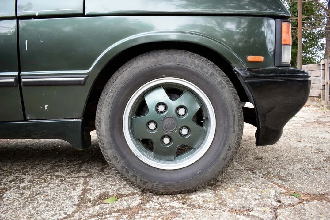 1993 Land Rover Range Rover Classic - Image 19 of 30