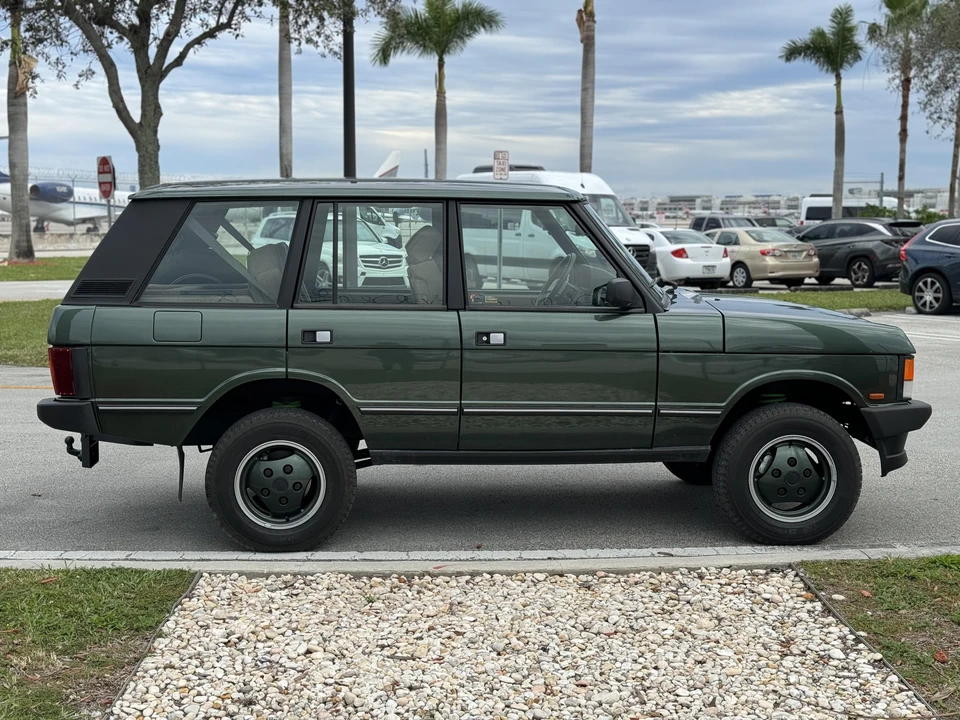 1993 Land Rover Range Rover Classic - Image 13 of 31