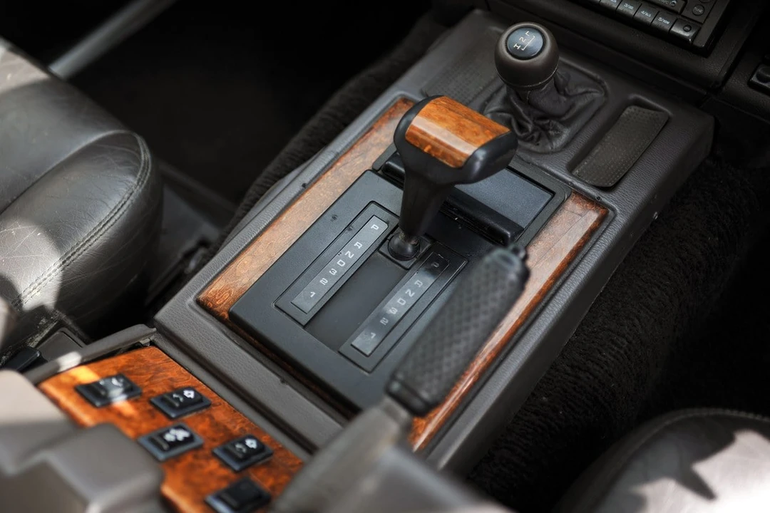 1993 Land Rover Range Rover Classic - Image 27 of 30