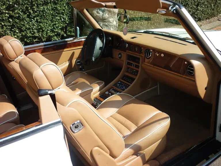 1993 Rolls-Royce Corniche Series IV - Image 12 of 13