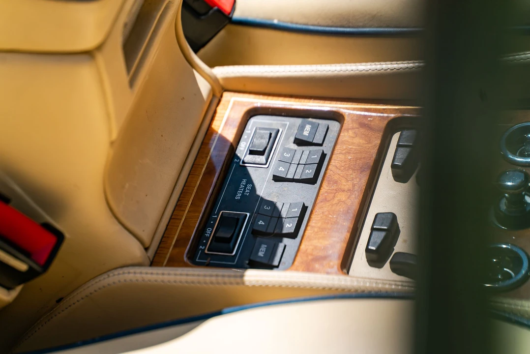 1993 Rolls-Royce Corniche Series IV - Image 18 of 31
