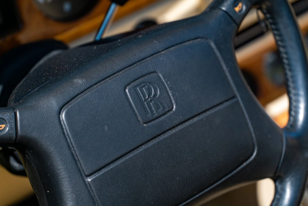 1993 Rolls-Royce Corniche Series IV - Image 29 of 31