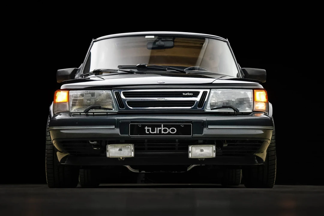 1993 Saab 900 Commemorative Edition 1st Gen - Image 8 of 31