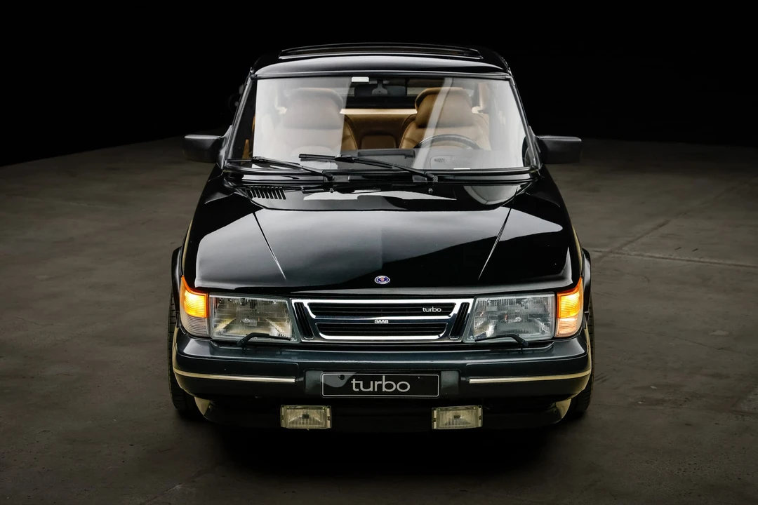 1993 Saab 900 Commemorative Edition 1st Gen - Image 10 of 31