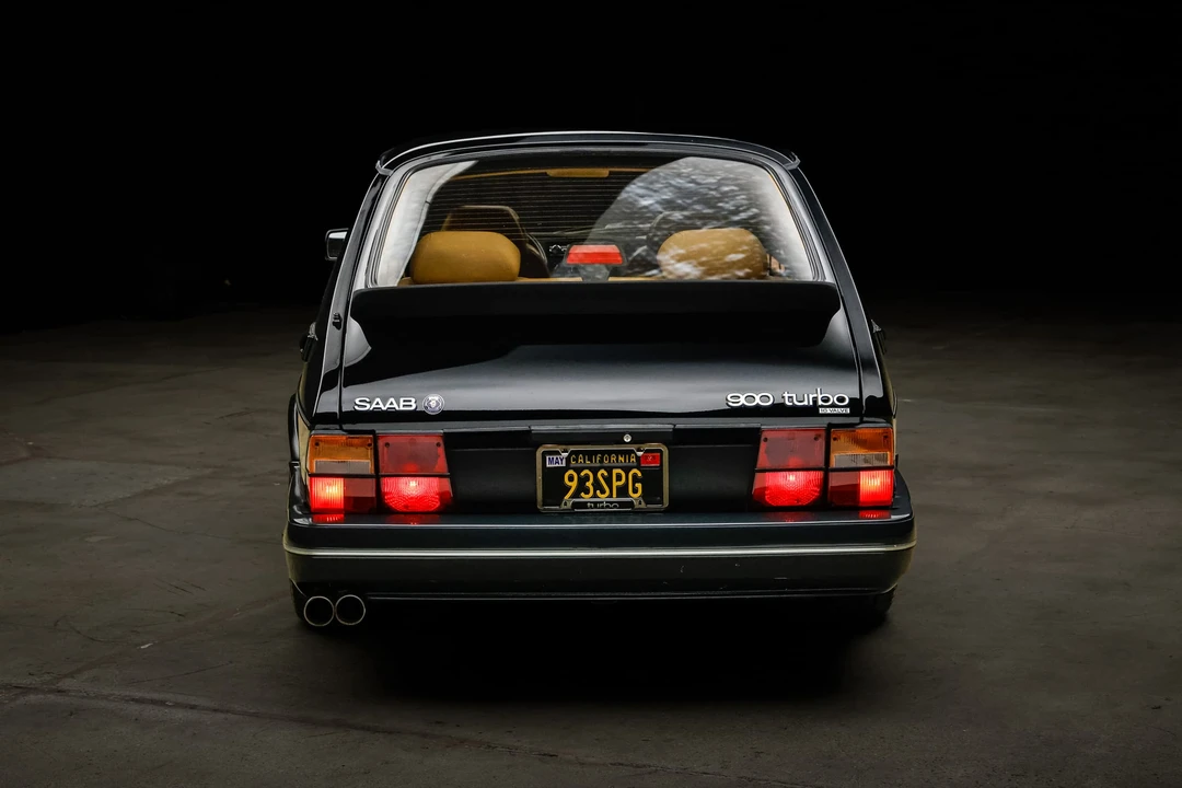 1993 Saab 900 Commemorative Edition 1st Gen - Image 24 of 31