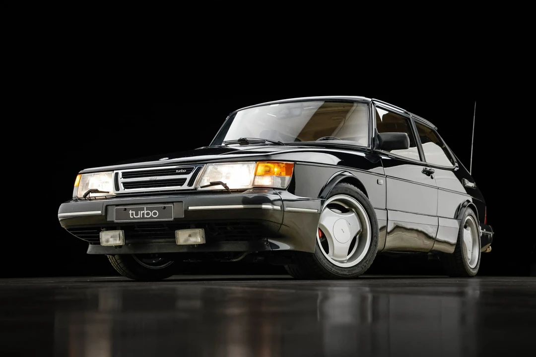 1993 Saab 900 Commemorative Edition 1st Gen - Image 6 of 31