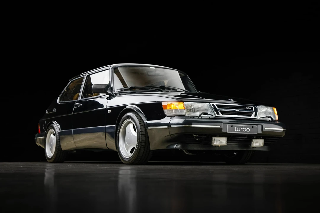 1993 Saab 900 Commemorative Edition 1st Gen - Image 13 of 31
