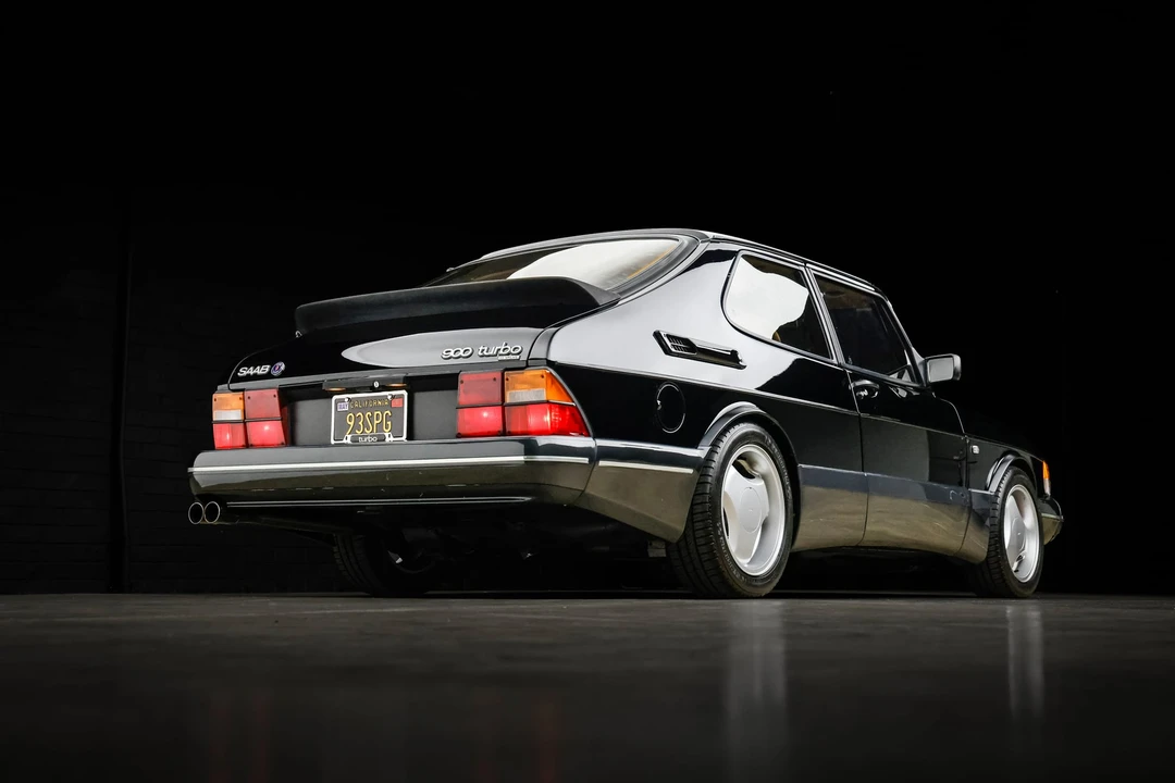 1993 Saab 900 Commemorative Edition 1st Gen - Image 22 of 31