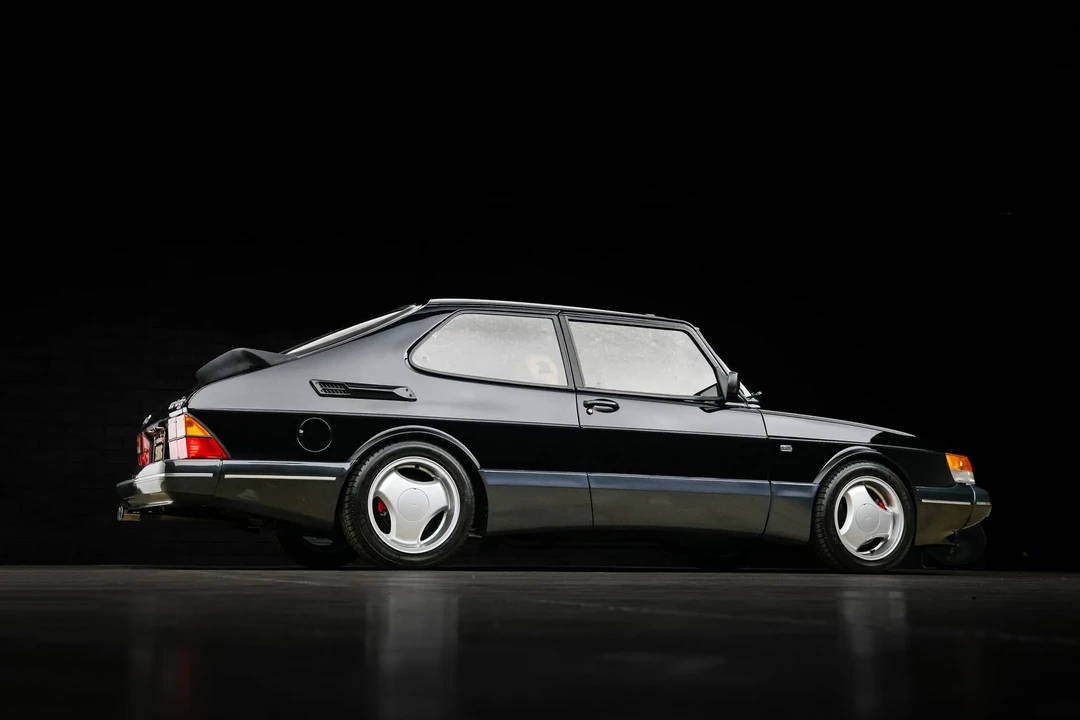 1993 Saab 900 Commemorative Edition 1st Gen - Image 19 of 31
