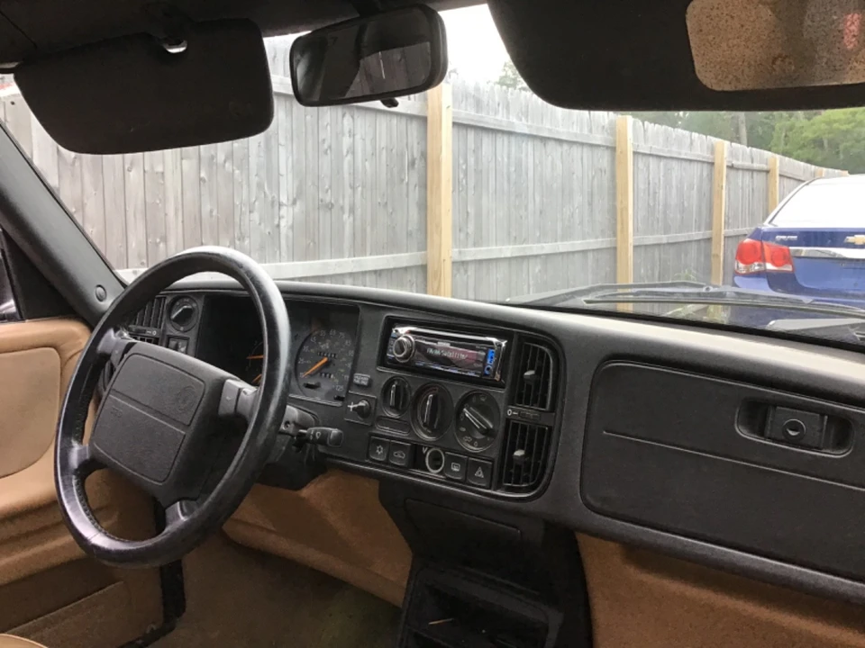 1993 Saab 900 1st Gen - Image 4 of 8