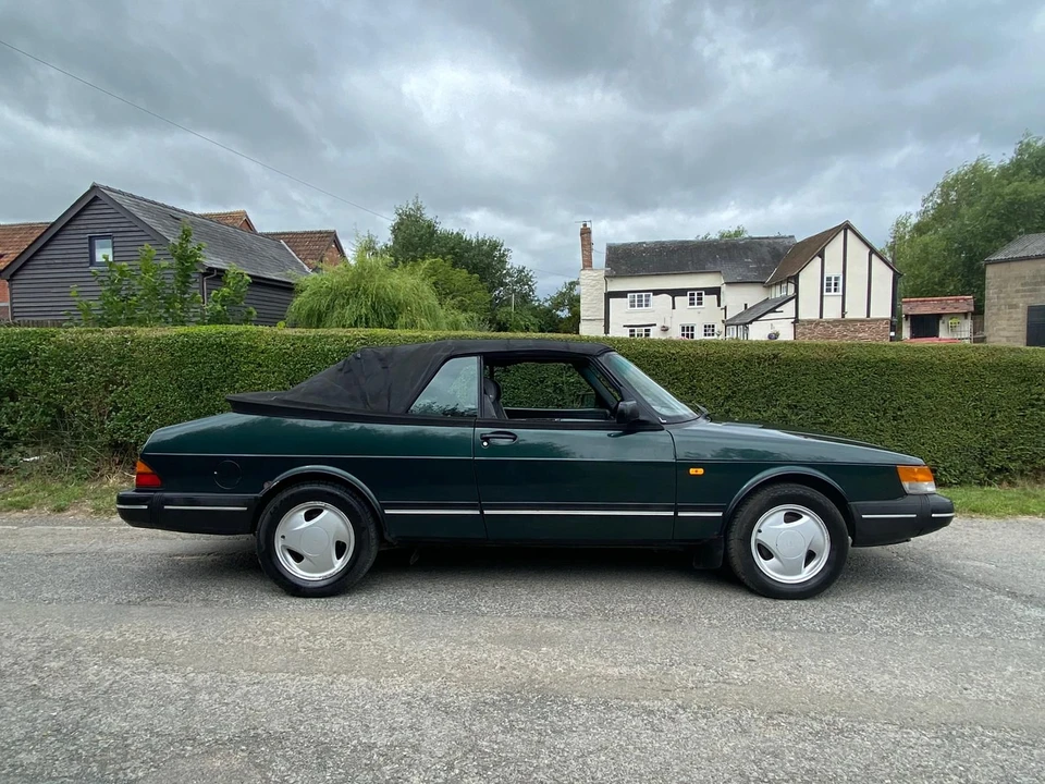 1993 Saab 900 1st Gen - Image 14 of 16