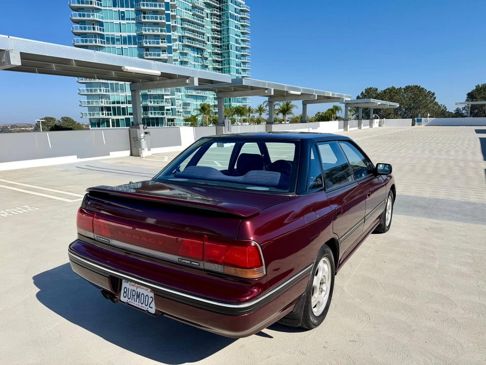 1993 Subaru Legacy 1st Gen - Image 27 of 31