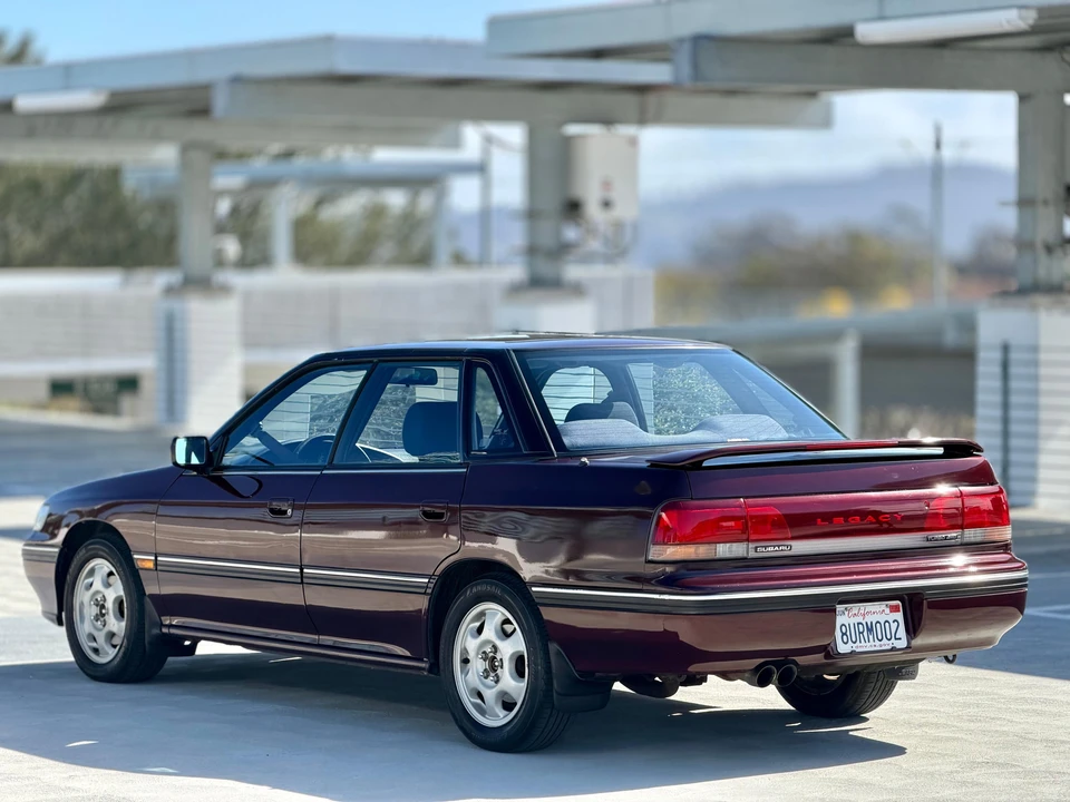 1993 Subaru Legacy 1st Gen - Image 16 of 31