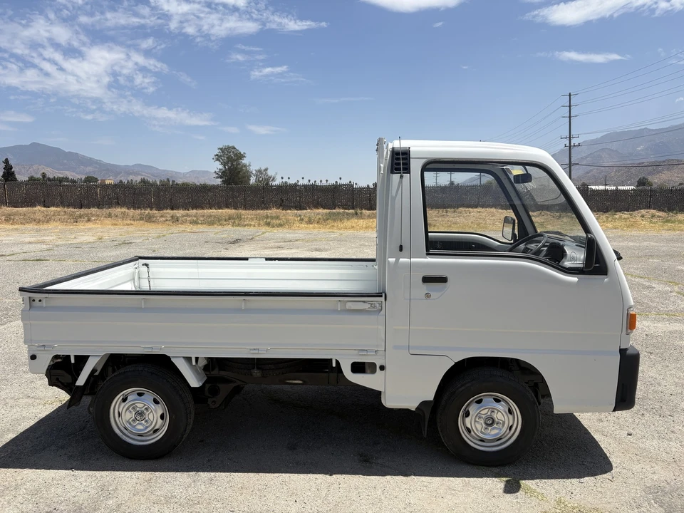 1993 Subaru Sambar 5th Gen - Image 8 of 31