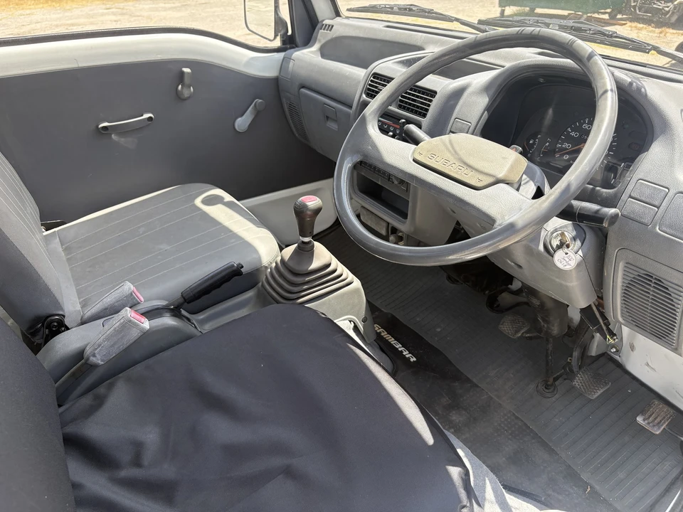 1993 Subaru Sambar 5th Gen - Image 10 of 31