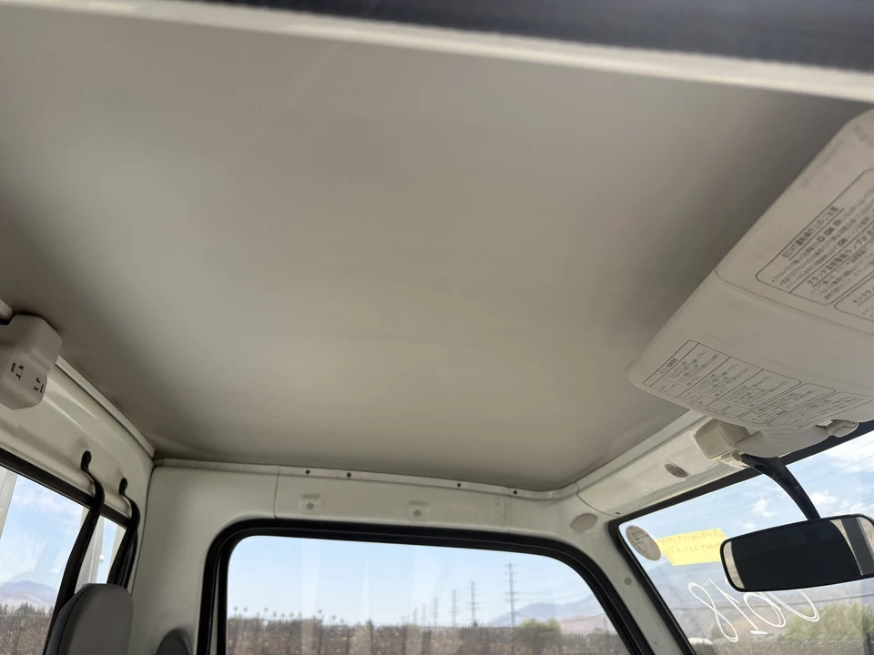 1993 Subaru Sambar 5th Gen - Image 11 of 31