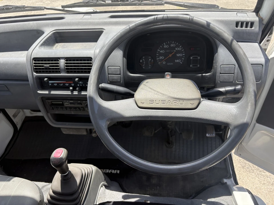 1993 Subaru Sambar 5th Gen - Image 13 of 31