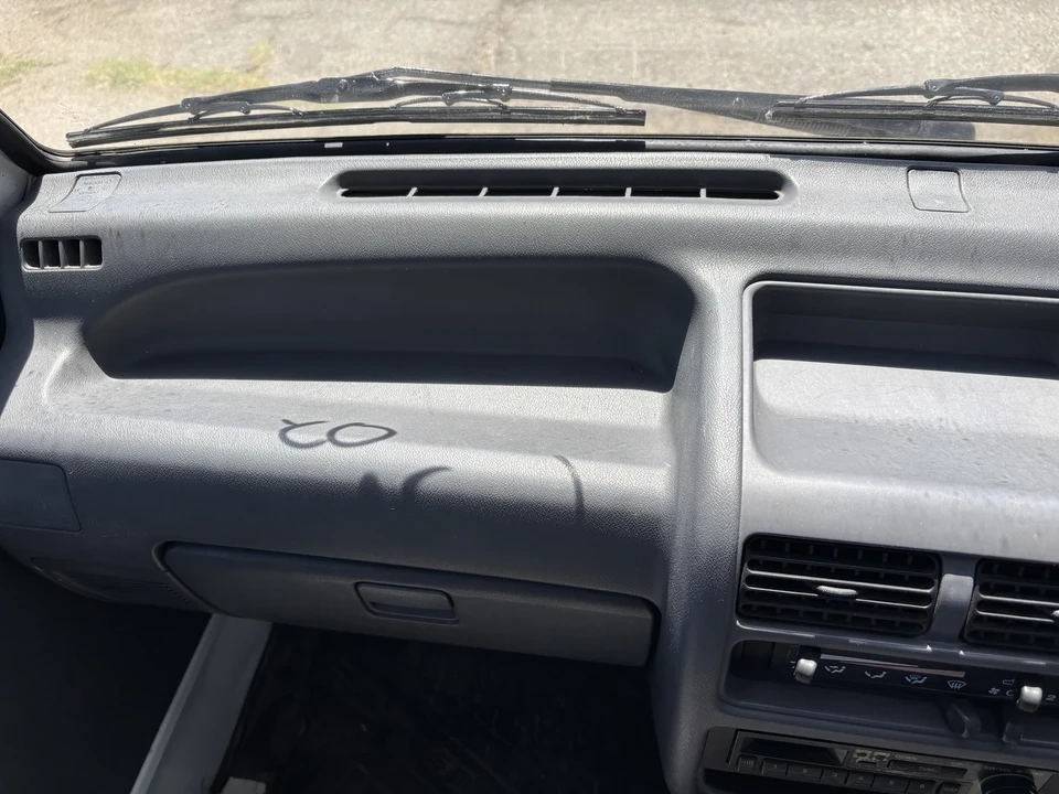 1993 Subaru Sambar 5th Gen - Image 16 of 21