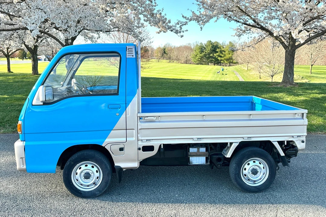 1993 Subaru Sambar 5th Gen - Image 3 of 31