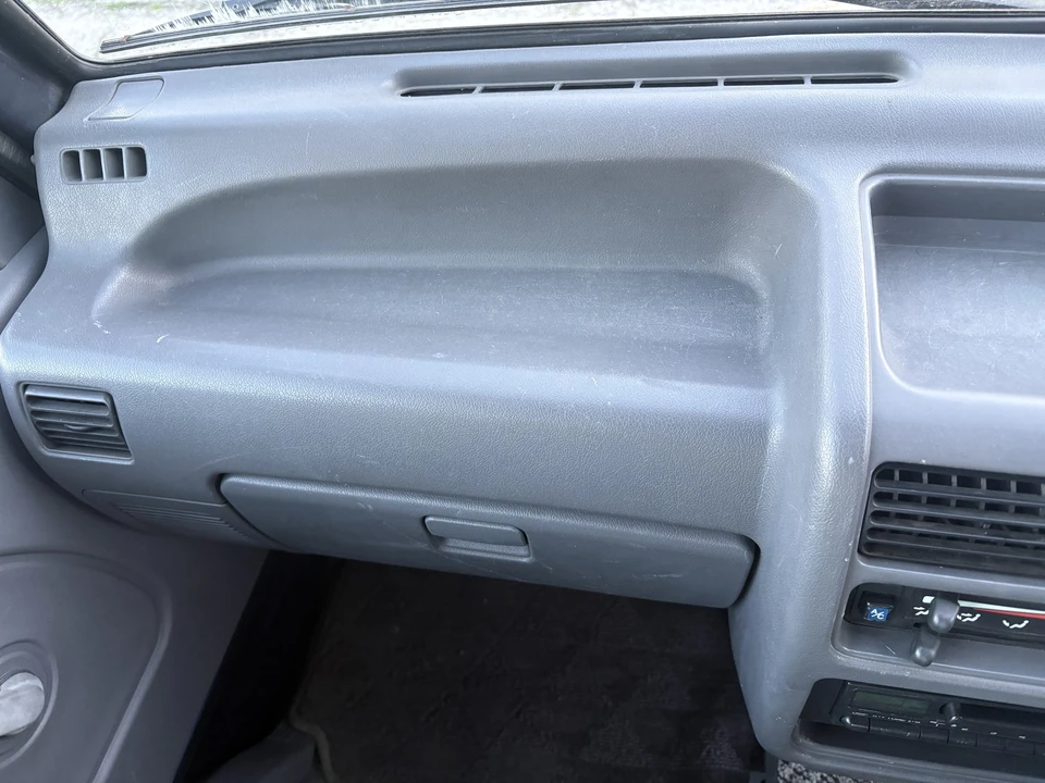1993 Subaru Sambar 4th Gen - Image 17 of 21
