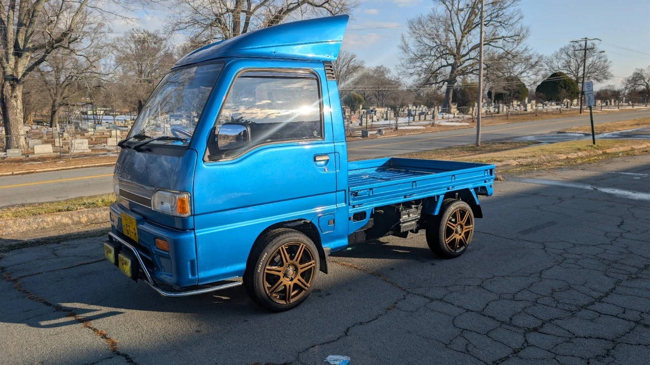 1993 Subaru Sambar 5th Gen - Image 22 of 31