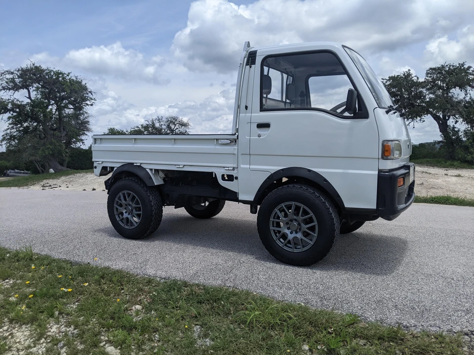 1993 Subaru Sambar 5th Gen - Image 28 of 31