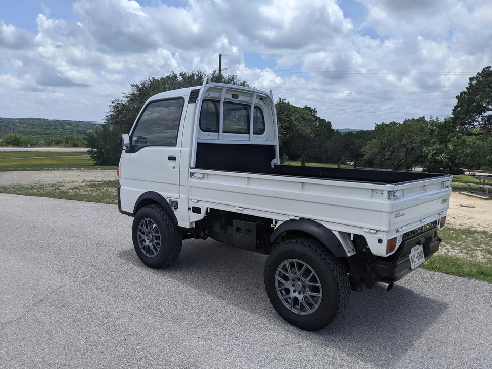 1993 Subaru Sambar 5th Gen - Image 13 of 31