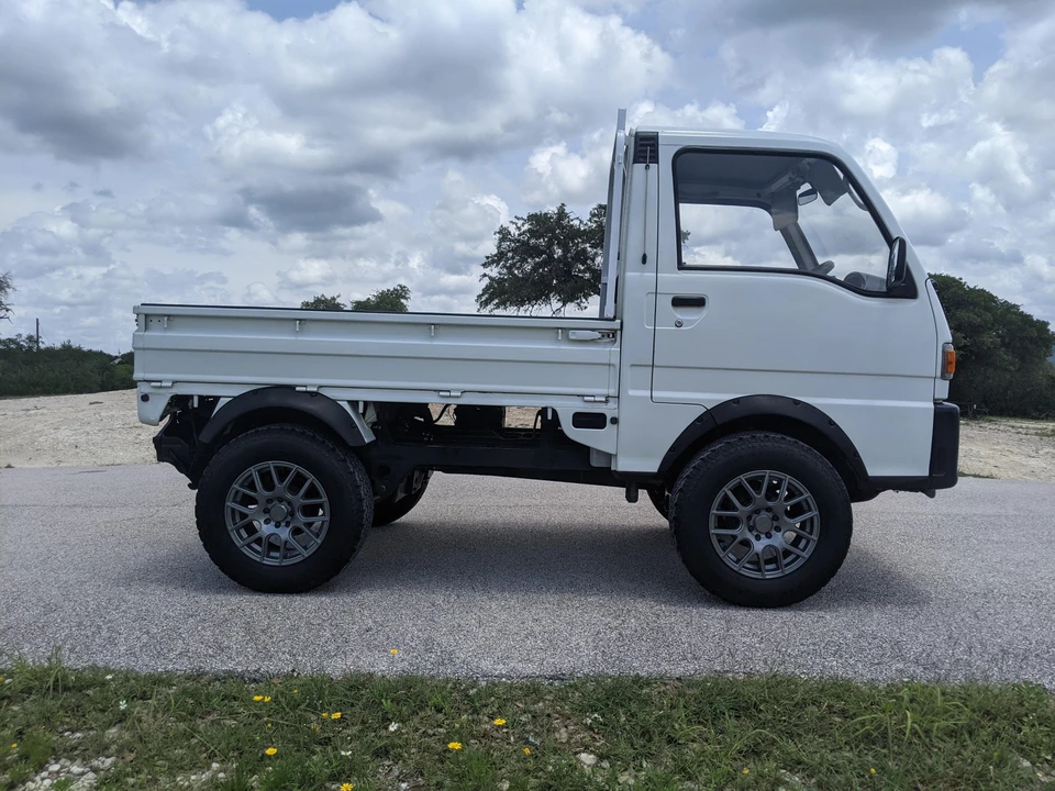 1993 Subaru Sambar 5th Gen - Image 26 of 31