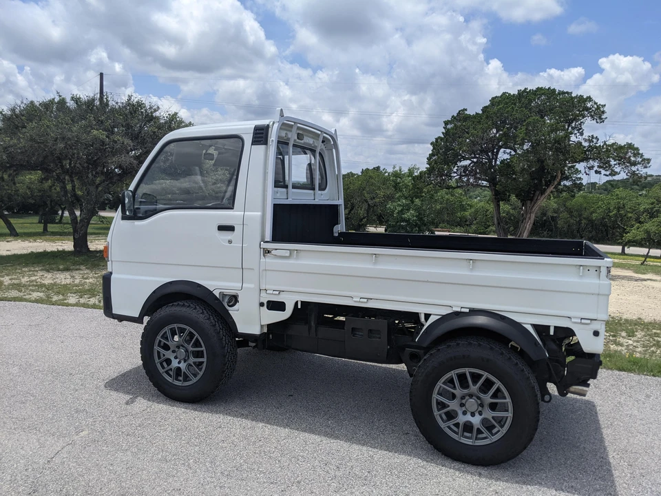 1993 Subaru Sambar 5th Gen - Image 11 of 31