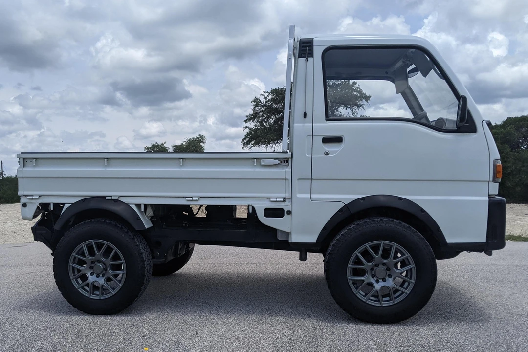 1993 Subaru Sambar 5th Gen - Image 3 of 31