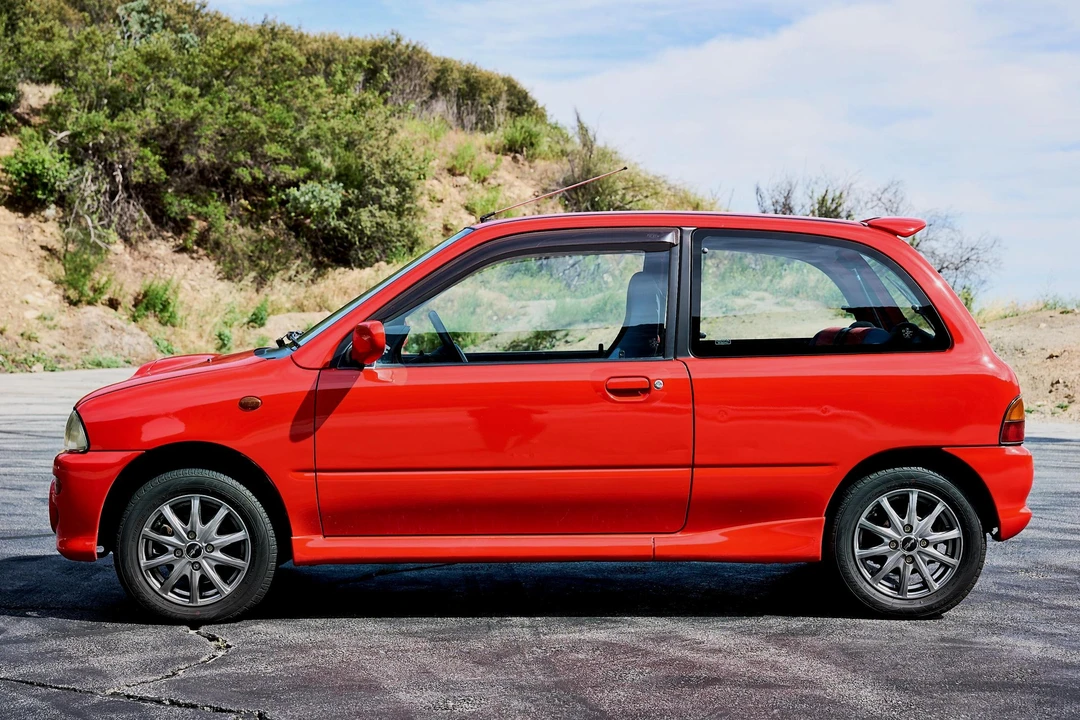 1993 Subaru Vivio - Image 3 of 31