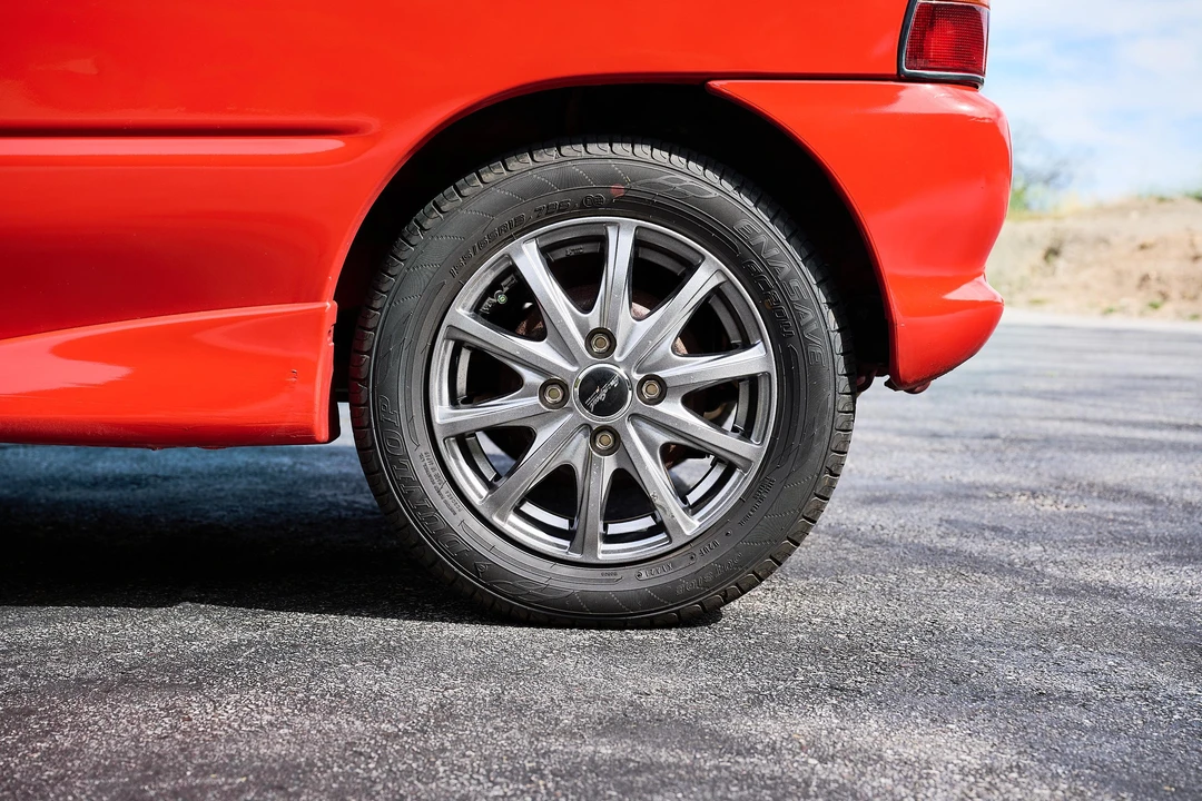 1993 Subaru Vivio - Image 25 of 31