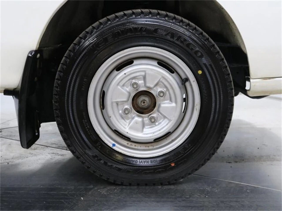 1993 Suzuki Carry & Every 9th Gen - Image 22 of 31