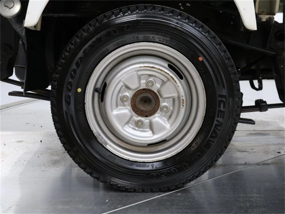 1993 Suzuki Carry & Every 9th Gen - Image 24 of 31
