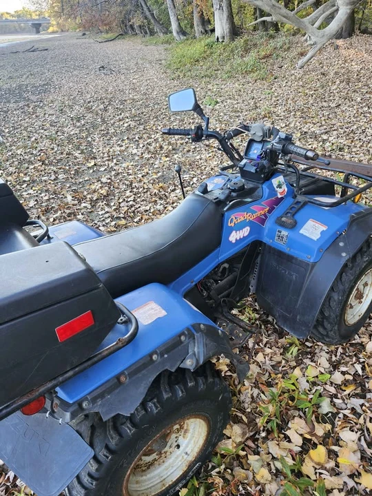 1993 Suzuki - Image 4 of 5