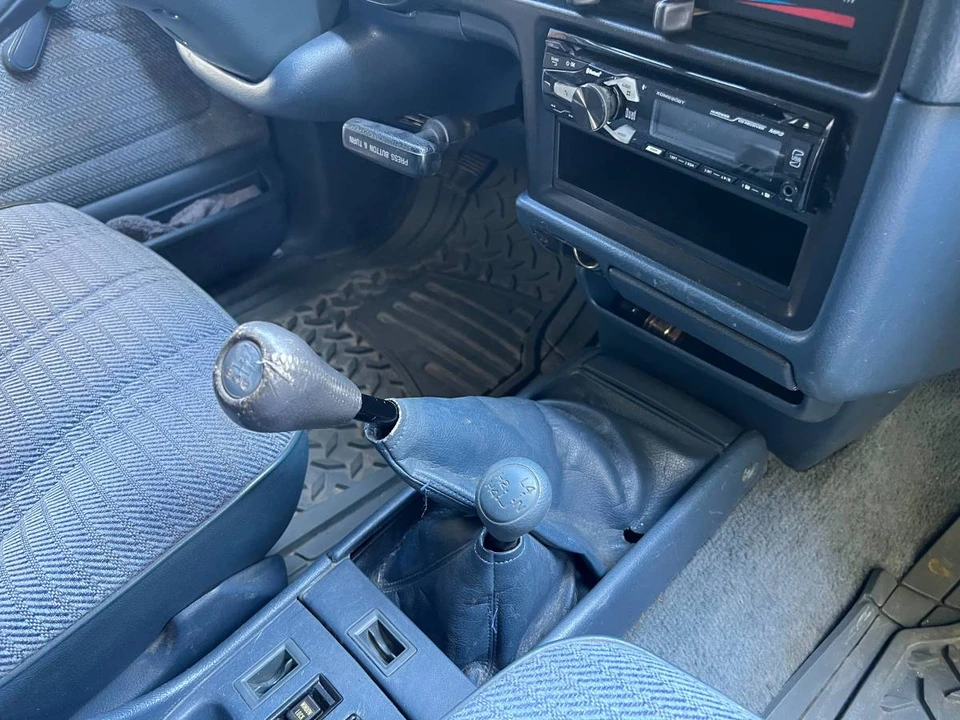 1993 Toyota 4Runner 2nd Gen - Image 17 of 22