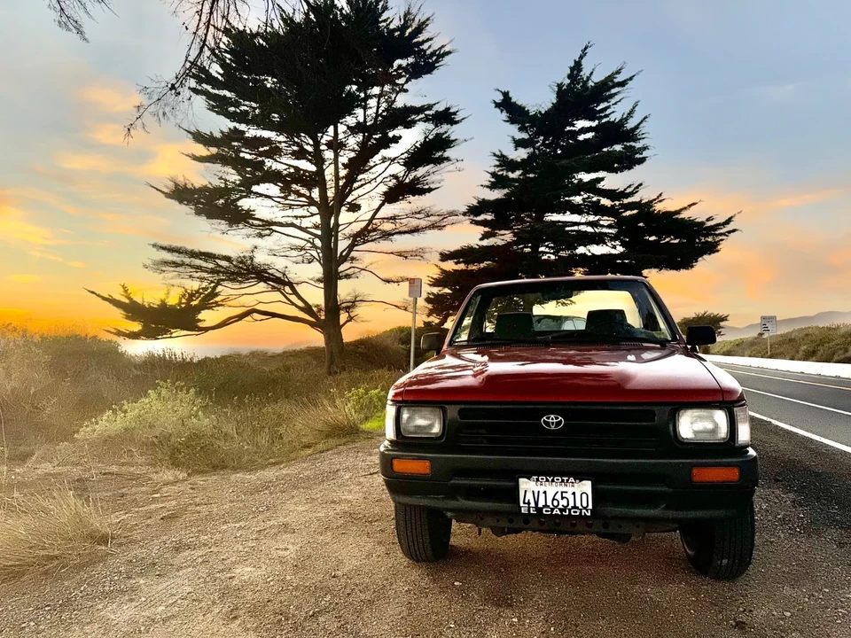 1993 Toyota T100 - Image 2 of 18