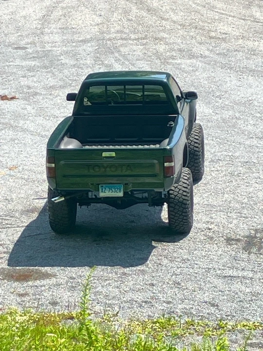 1993 Toyota Hilux 5th Gen - Image 4 of 21