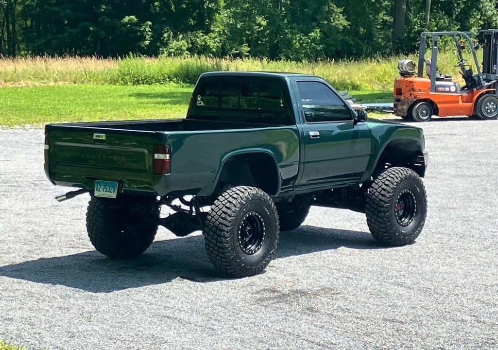 1993 Toyota Hilux 5th Gen - Image 3 of 21