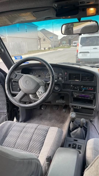 1993 Toyota 4Runner 2nd Gen - Image 2 of 9